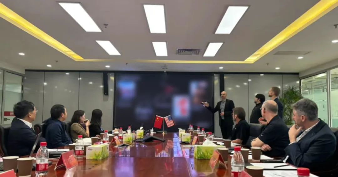 MG冰球突破官网旗下NP与虚拟动点整合优势资源，共谋AI与空间计算发展新篇章