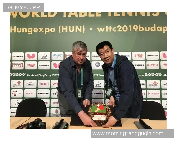 李军专访：探寻乒乓球背后的故事与心路历程