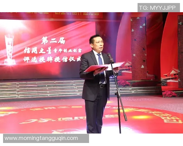 杨敏专访：追寻飞盘梦想的旅程与成长故事