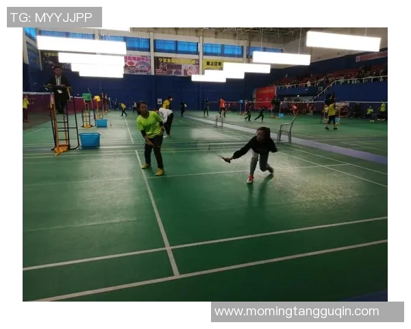 重庆羽毛球队包夹策略分析及其对比赛成绩的影响探讨 重庆羽毛球队包夹策略分析及其对比赛成绩的影响探讨